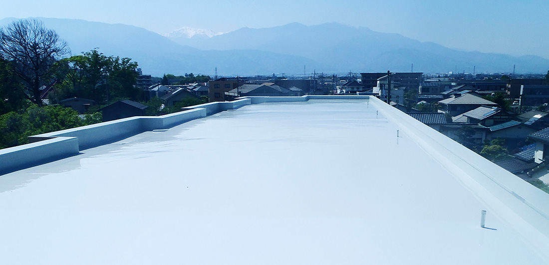 X-1工法で施工された屋上のウレタン塗膜防水